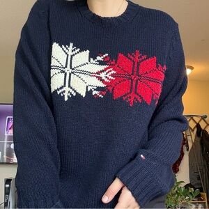 Vintage 90's Y2K Tommy Hilfiger Lambswool Sweater